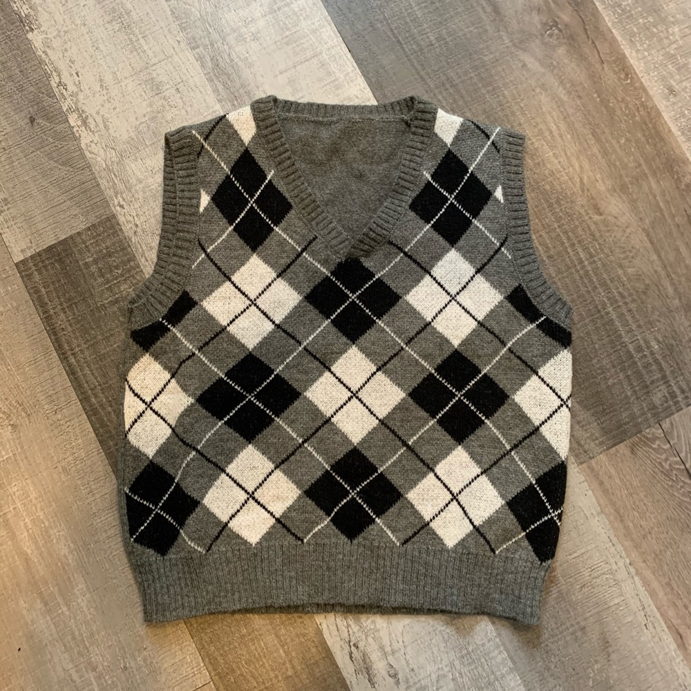 Sweater vest